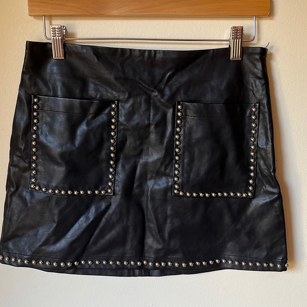 Forever 21 faux leather mini skirt